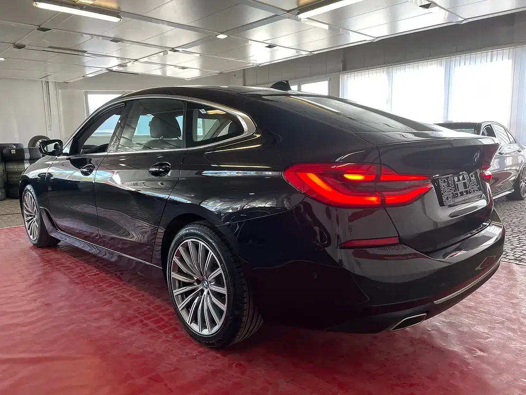 BMW 620 Gran Turismo Luxury Line - Thumbnail 3