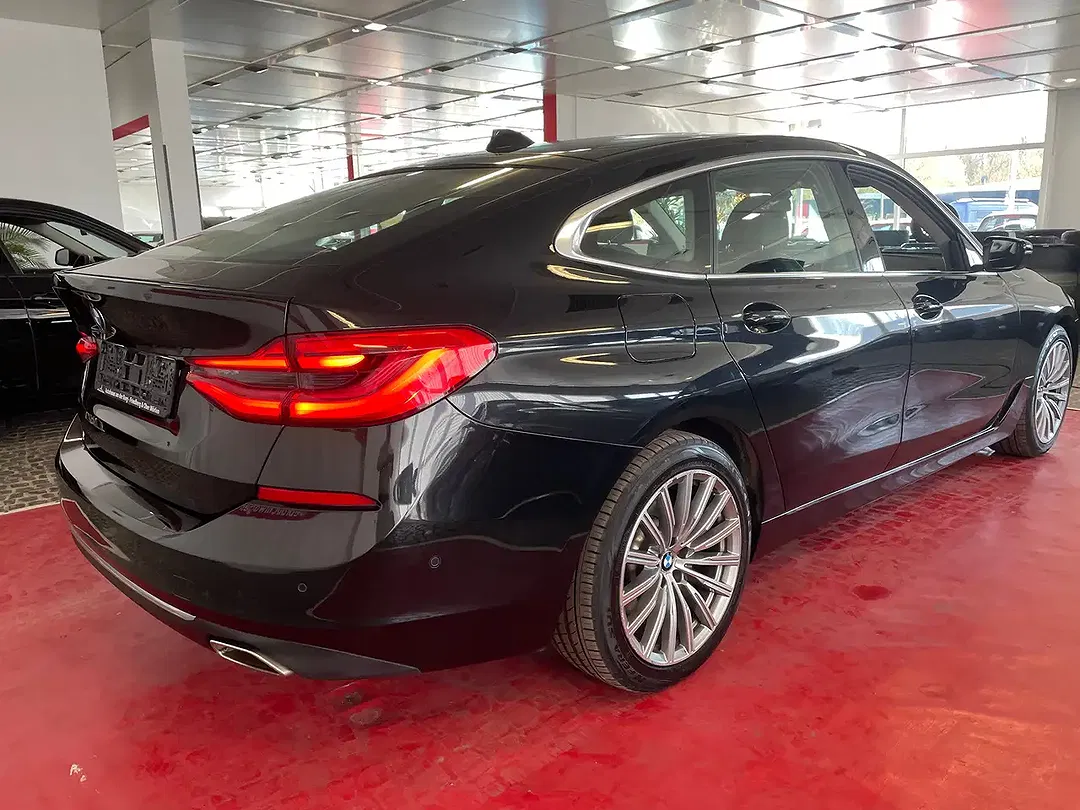 BMW 620 Gran Turismo Luxury Line - Thumbnail 4