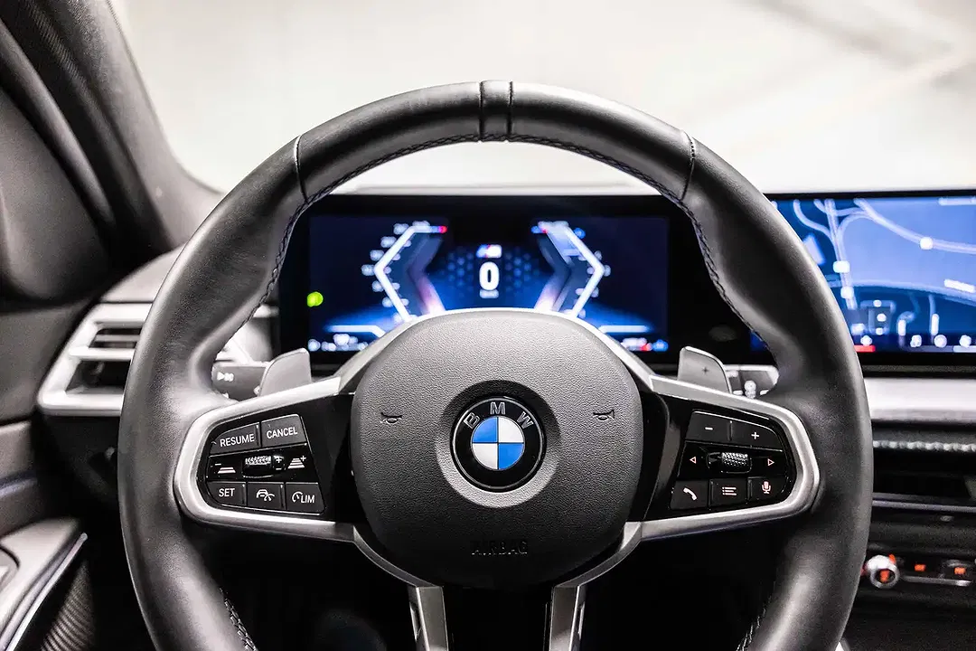 BMW 320 xDrive M Touring - Thumbnail 15
