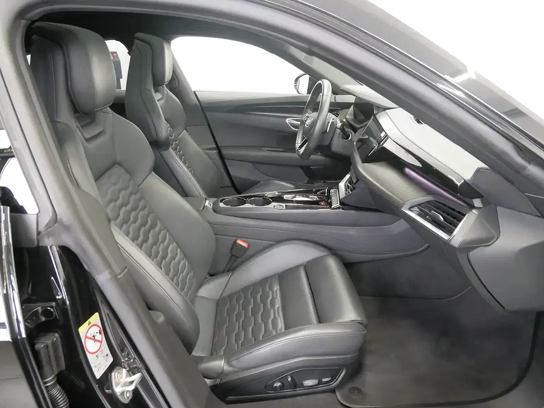 Audi e-tron GT quattro Matrix LED - Thumbnail 9