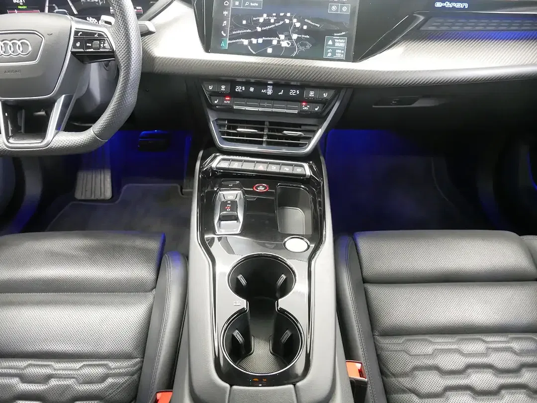 Audi e-tron GT quattro Matrix LED - Thumbnail 12