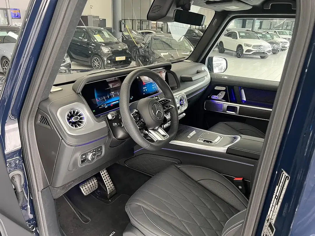 Mercedes-Benz G 63 AMG Comfort - Thumbnail 12