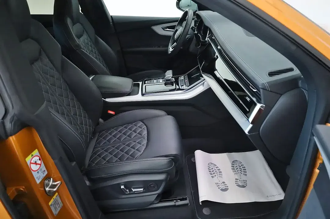 Audi Q8 60 TFSI e quattro Matrix LED S line - Thumbnail 10