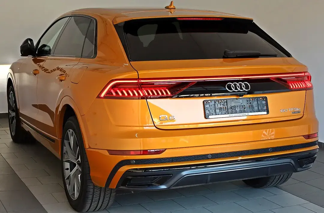Audi Q8 60 TFSI e quattro Matrix LED S line - Thumbnail 8
