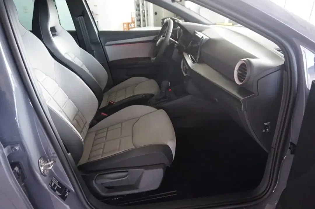 SEAT Ibiza 1.5 TSI DSG FR - Thumbnail 8