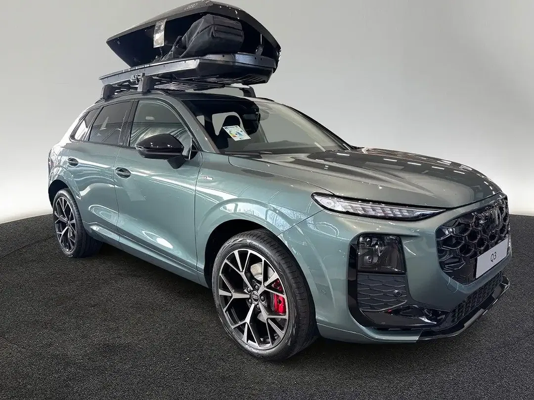 Audi Q3 TFSI S tronic quattro - Thumbnail 7