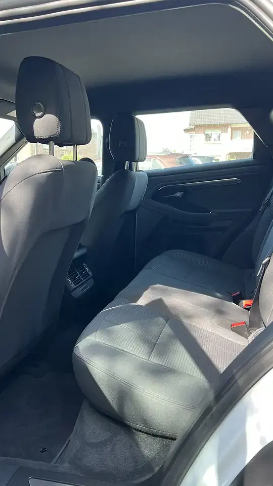 Land Rover Range Rover Evoque - Thumbnail 13