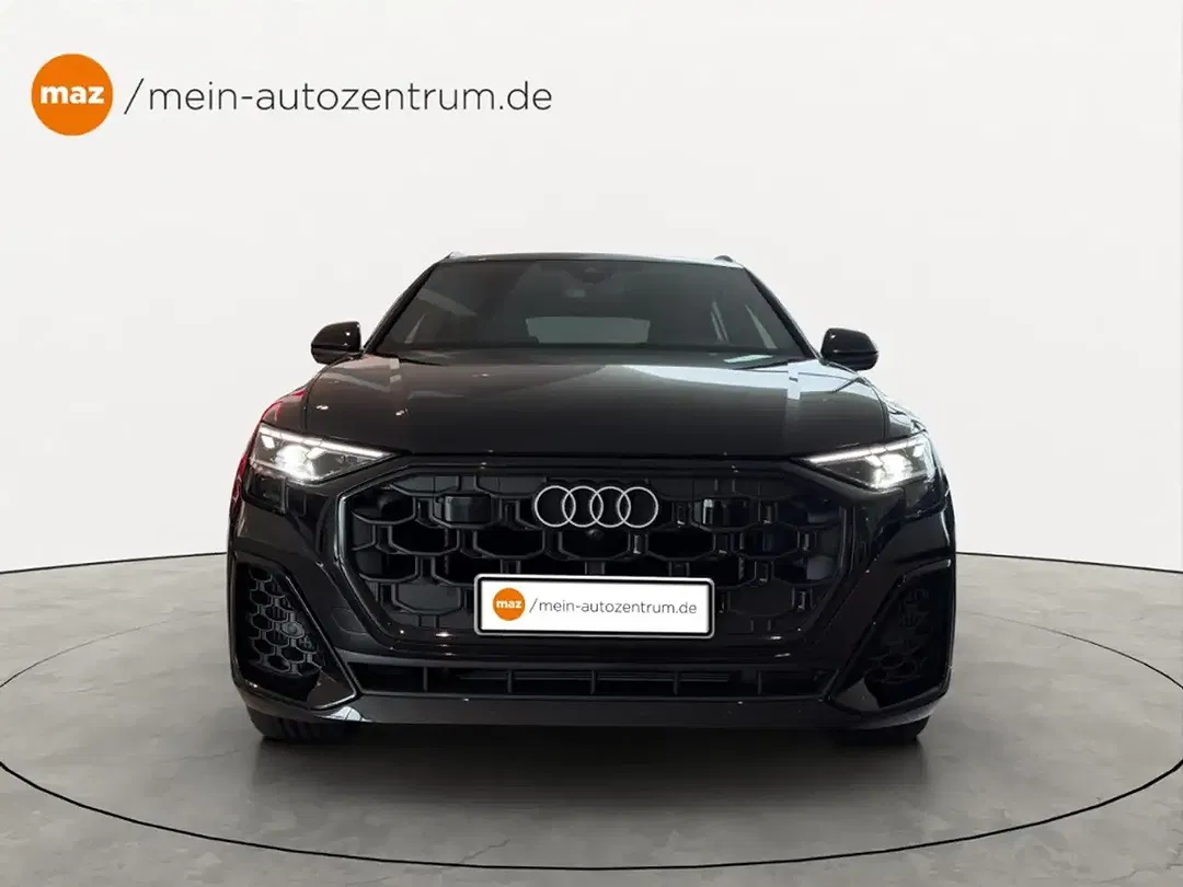 Audi Q8 TFSI e quattro S line - foto 2