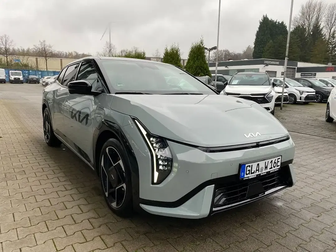 Kia EV4 GT-Line - foto 1