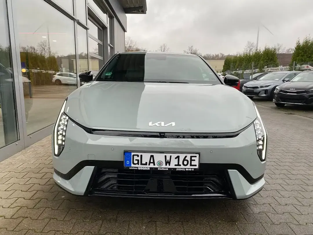Kia EV4 GT-Line - foto 2