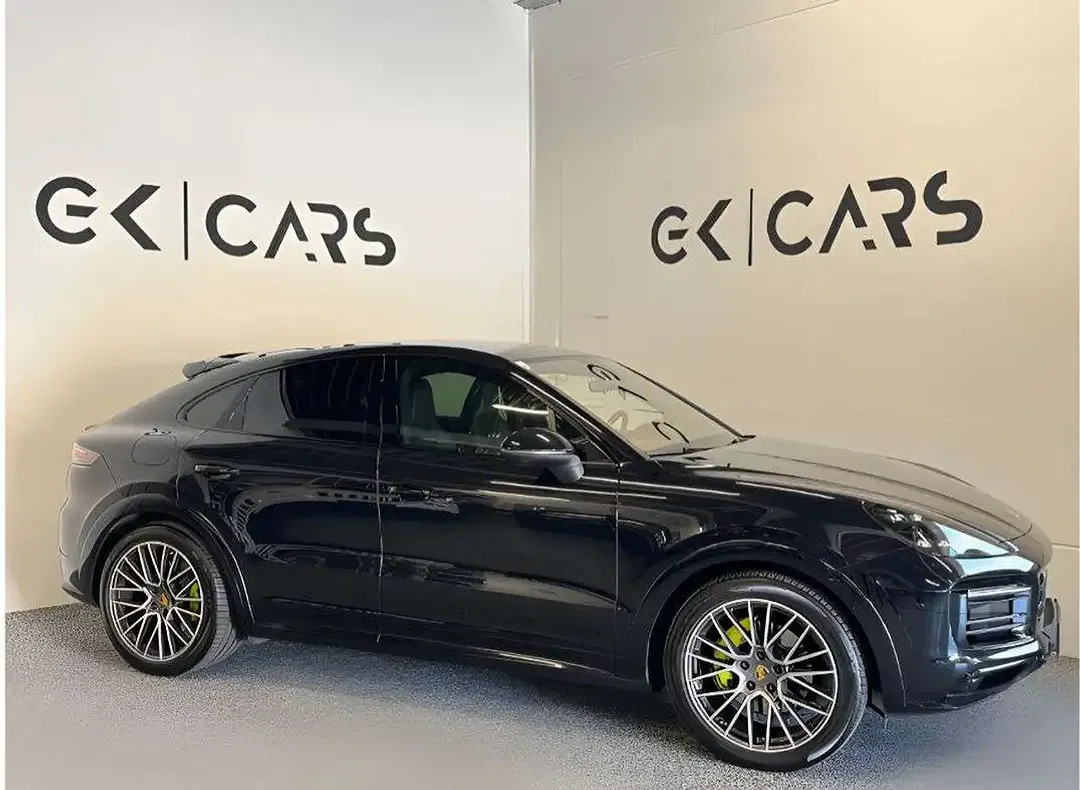 Porsche Cayenne E-Hybrid Sport Design Coupe - Thumbnail 3