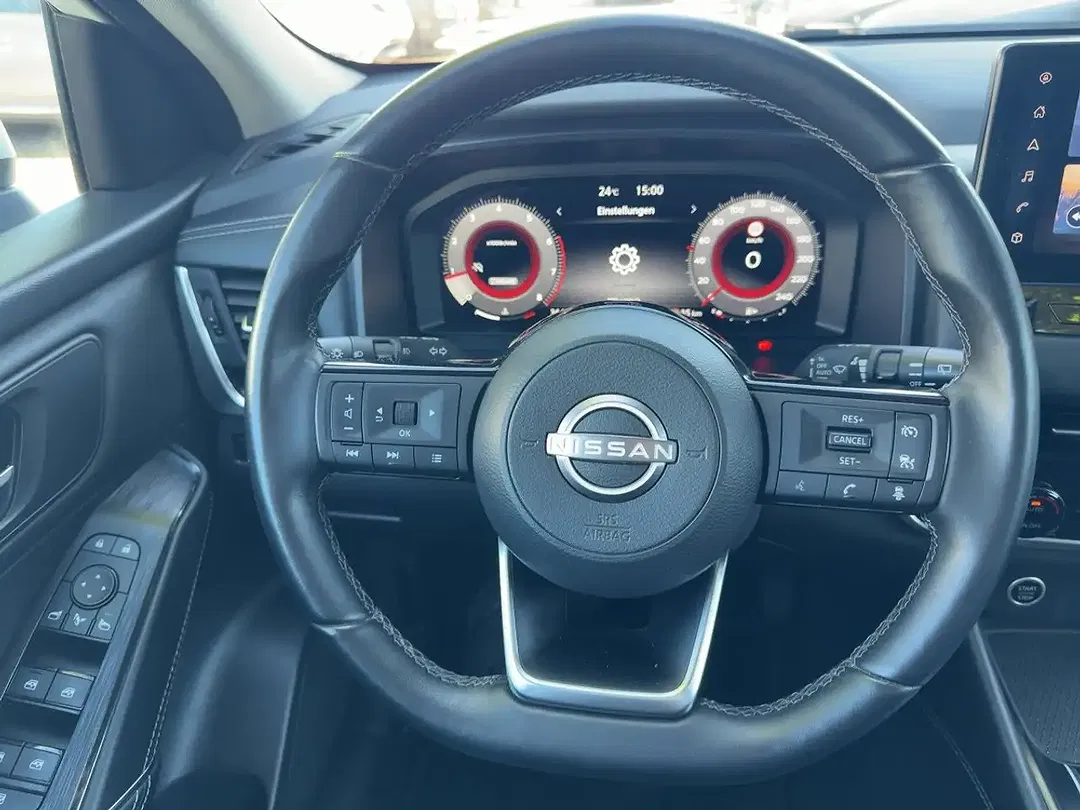 Nissan Qashqai 1.3 N-Connecta - Thumbnail 10