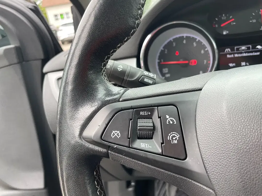 Opel Astra 1.2 Turbo Edition - Thumbnail 12