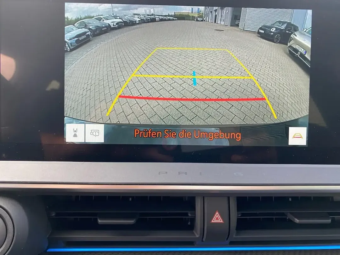 Toyota Prius PHEV - foto 13