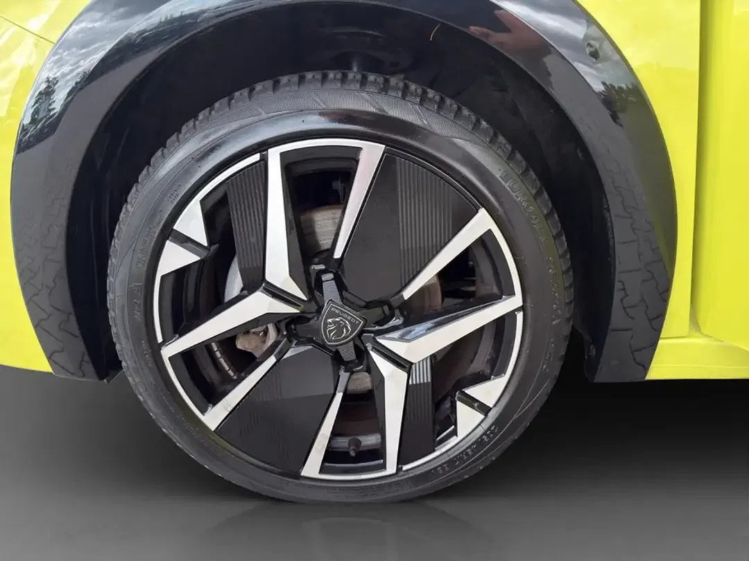 Peugeot 208 110 e-DSC6 Hybrid GT - Thumbnail 23