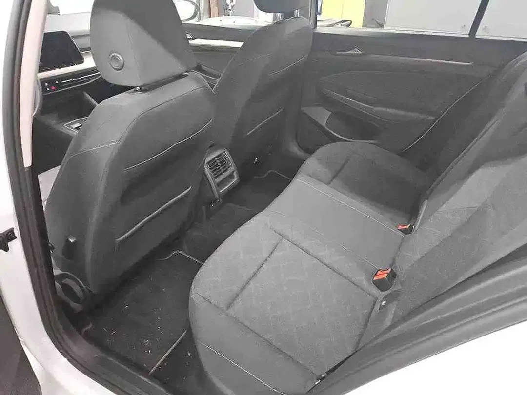 Volkswagen Golf Variant 2.0 TDI DSG Life - Thumbnail 9