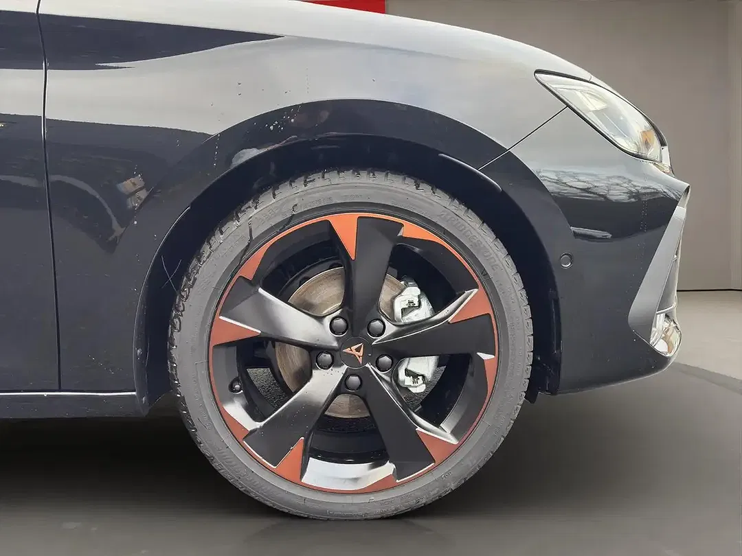 CUPRA Leon 1.5 eTSI Sportstourer - Thumbnail 15