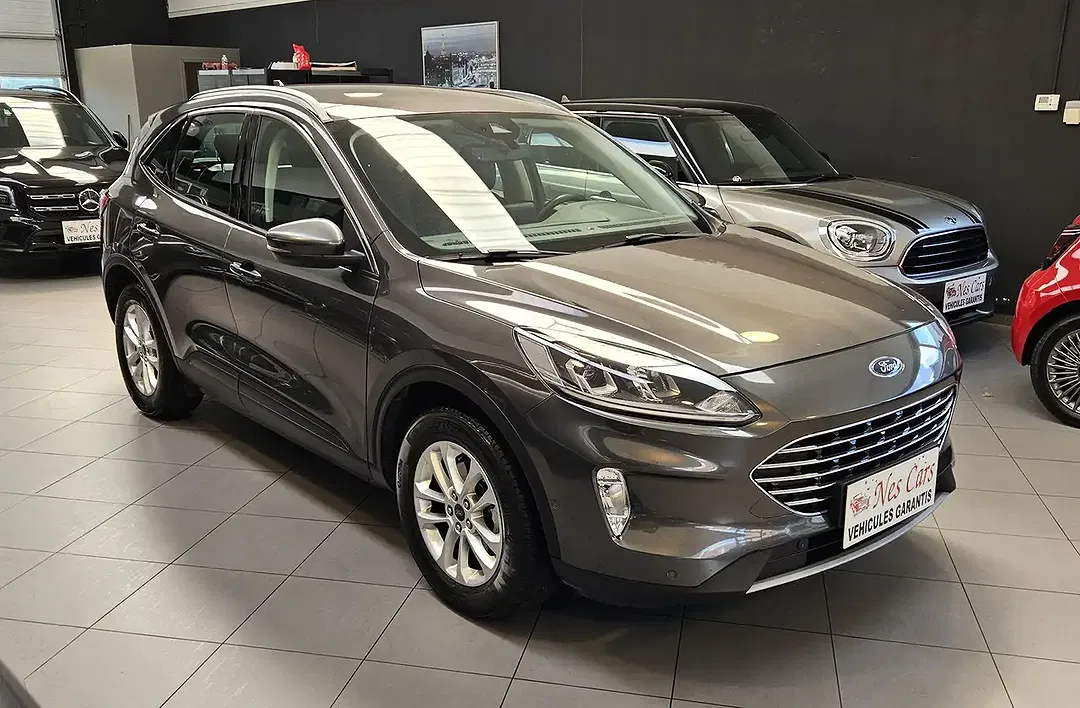 Ford Kuga 1.5 TDCi Titanium - Thumbnail 3