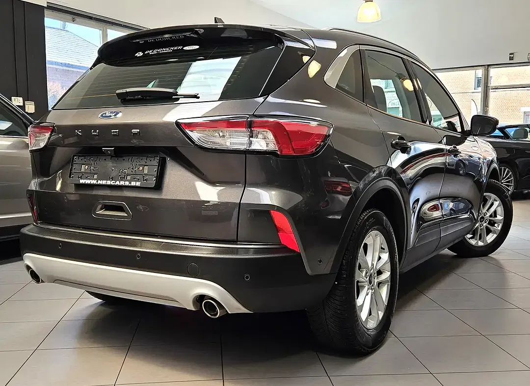 Ford Kuga 1.5 TDCi Titanium - Thumbnail 9