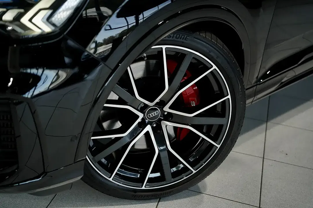 Audi SQ7 4.0 TFSI Matrix LED - foto 2