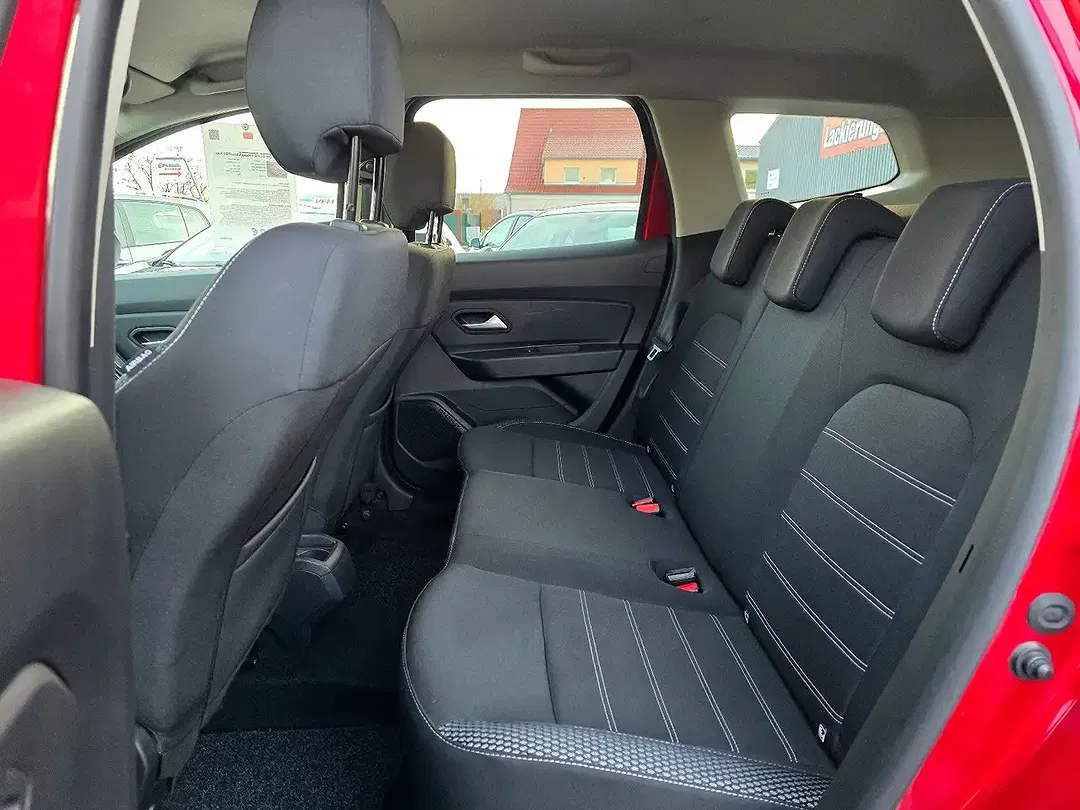 Dacia Duster - foto 15