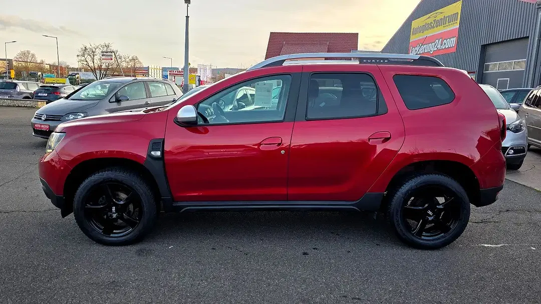 Dacia Duster - Thumbnail 5