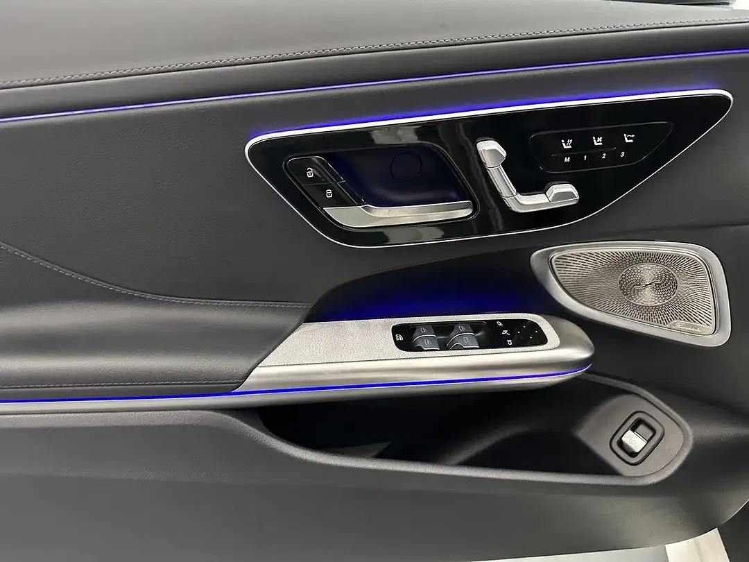 Mercedes-Benz CLE 200 AMG Burmester - foto 15