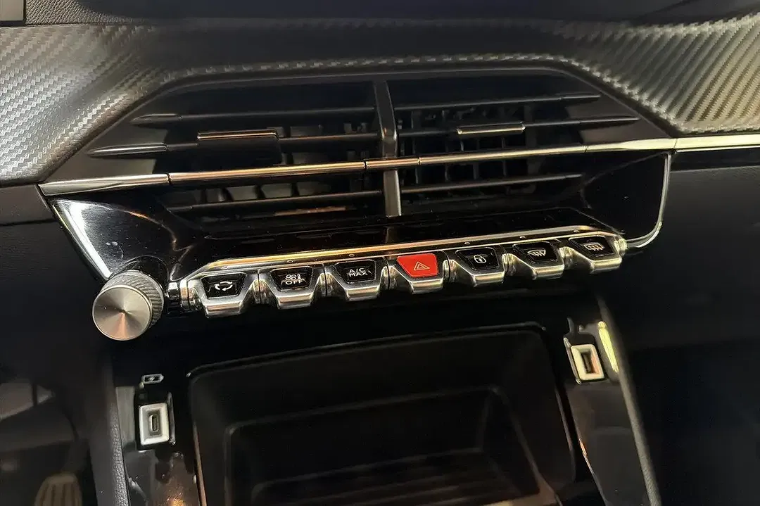 Peugeot 2008 Active - Thumbnail 15