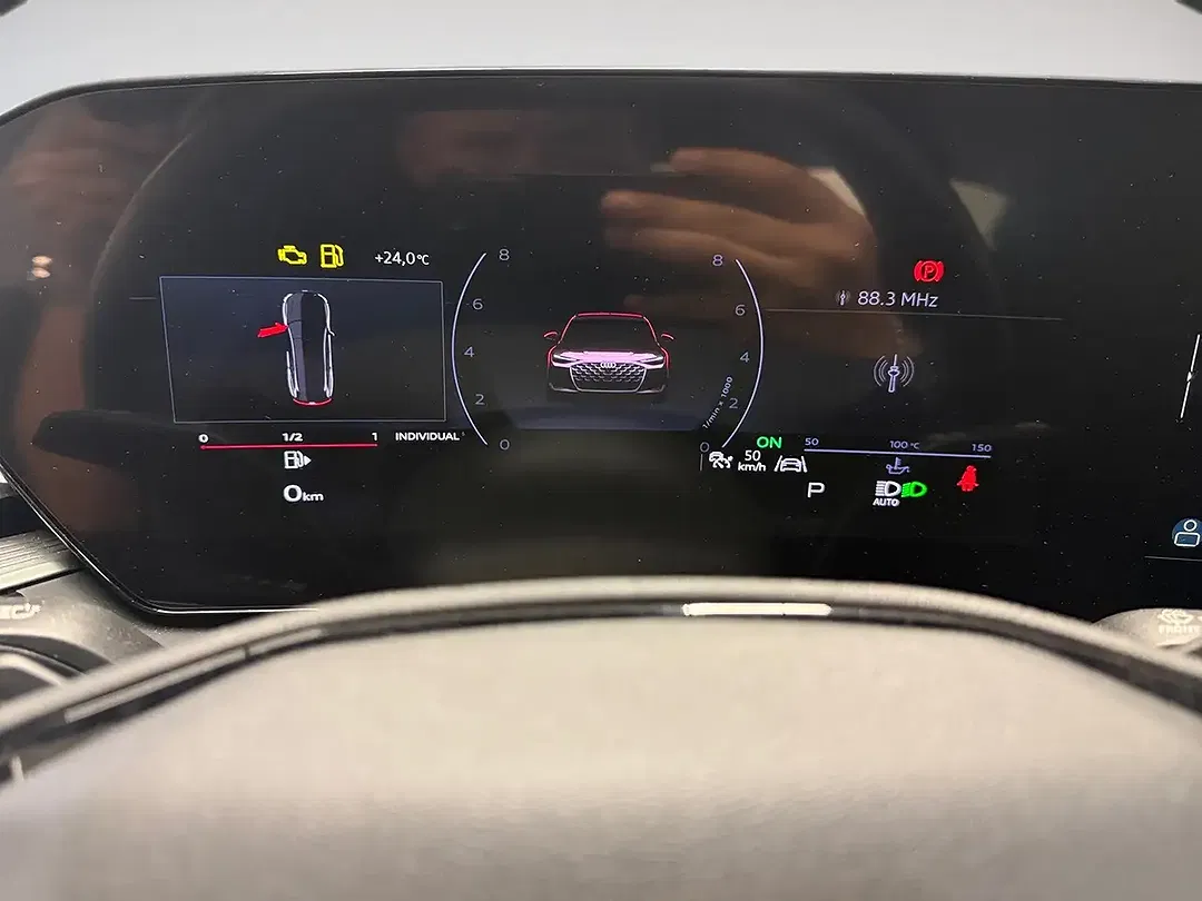 Audi A6 TFSI S tronic Avant - Thumbnail 12