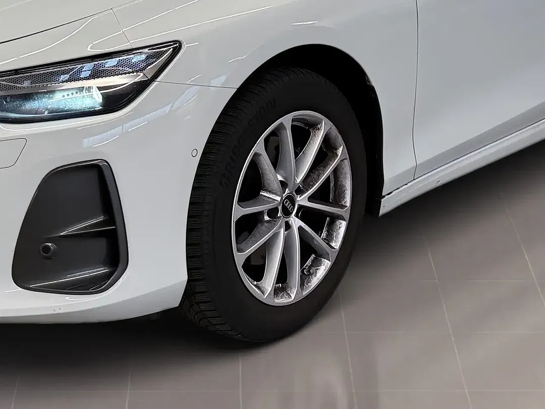 Audi A6 TFSI S tronic Avant - Thumbnail 6
