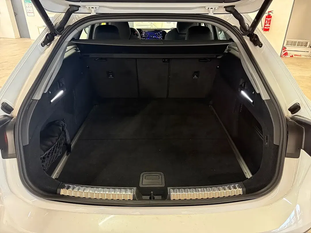 Audi A6 TFSI S tronic Avant - Thumbnail 7
