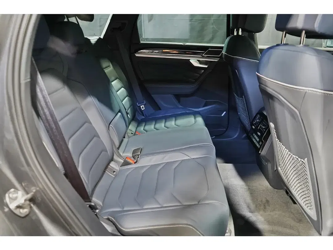 Volkswagen Touareg 3.0 TDI 4Motion R-Line - Thumbnail 10