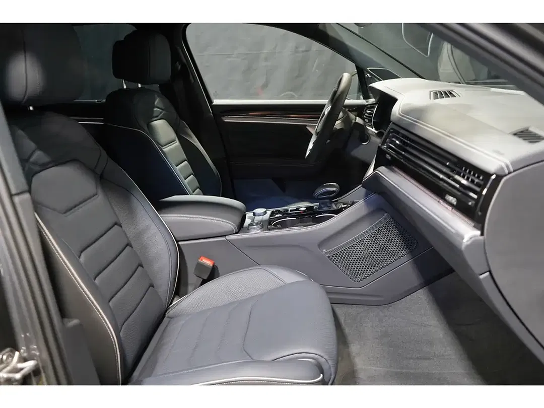 Volkswagen Touareg 3.0 TDI 4Motion R-Line - Thumbnail 5