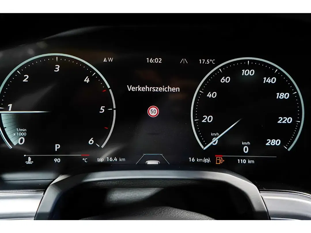Volkswagen Touareg 3.0 TDI 4Motion R-Line - Thumbnail 8