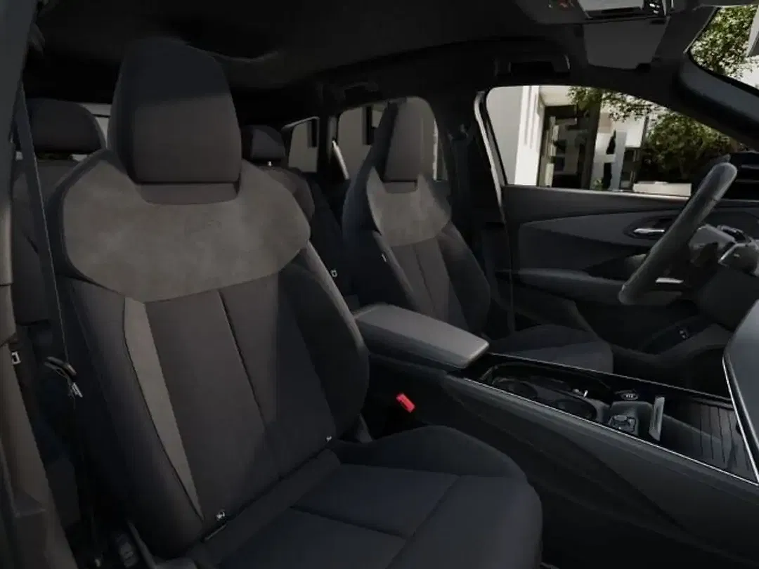 Audi Q3 S tronic - Thumbnail 8
