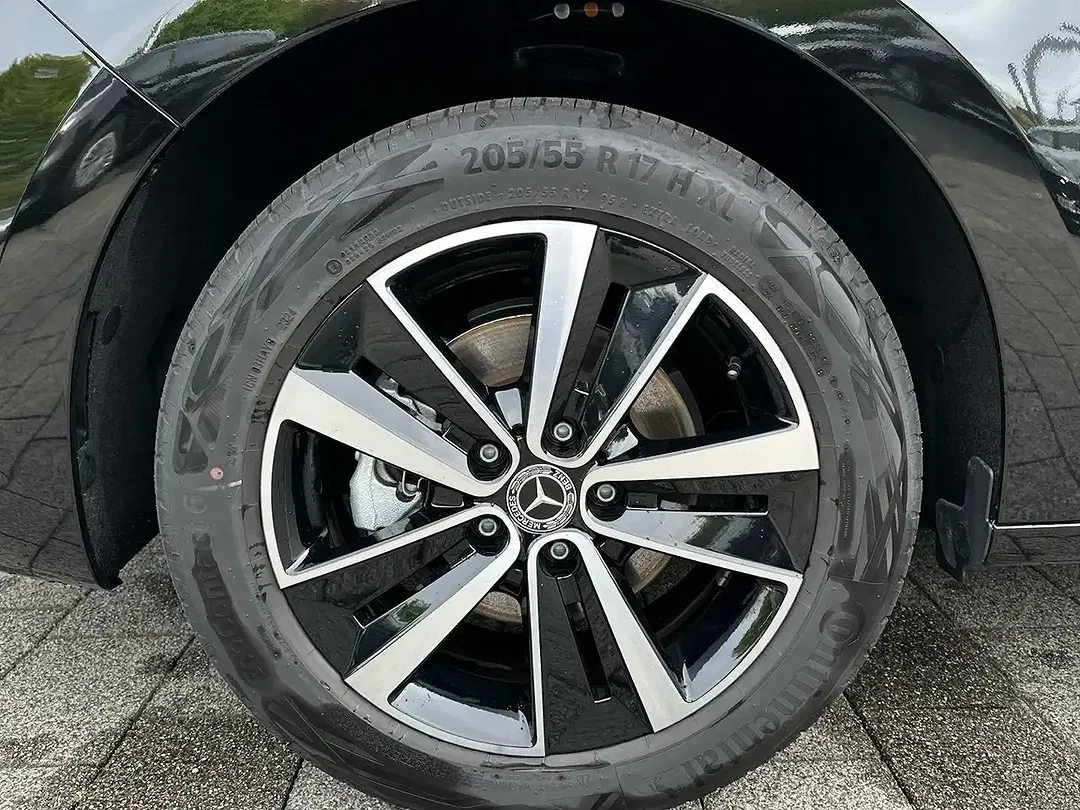 Mercedes-Benz EQT 200 MBUX - Thumbnail 7