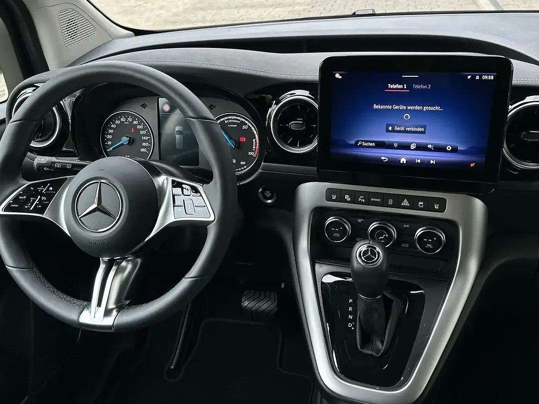 Mercedes-Benz EQT 200 MBUX - Thumbnail 8