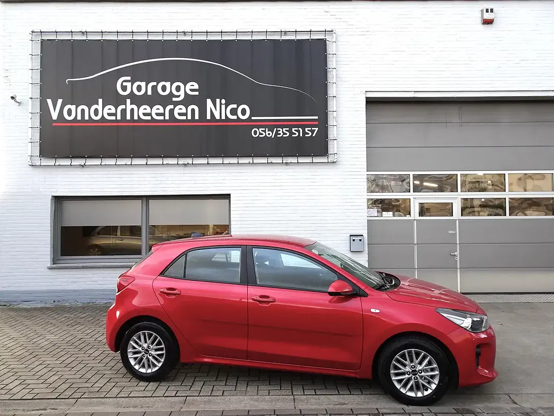 Kia Rio 1.2 - foto 1