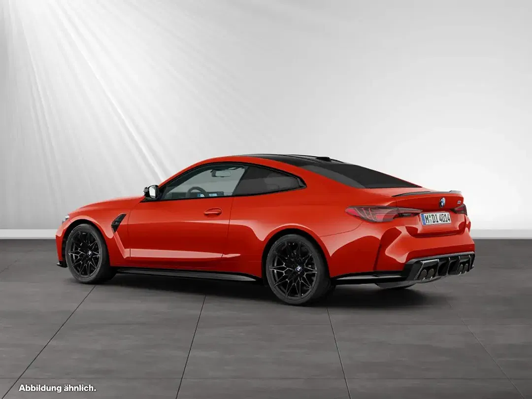 BMW M4 M xDrive Competition Coupe - Thumbnail 5