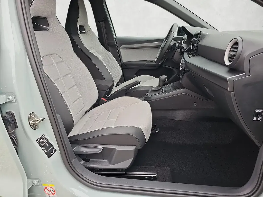SEAT Arona 1.5 TSI DSG FR - Thumbnail 10