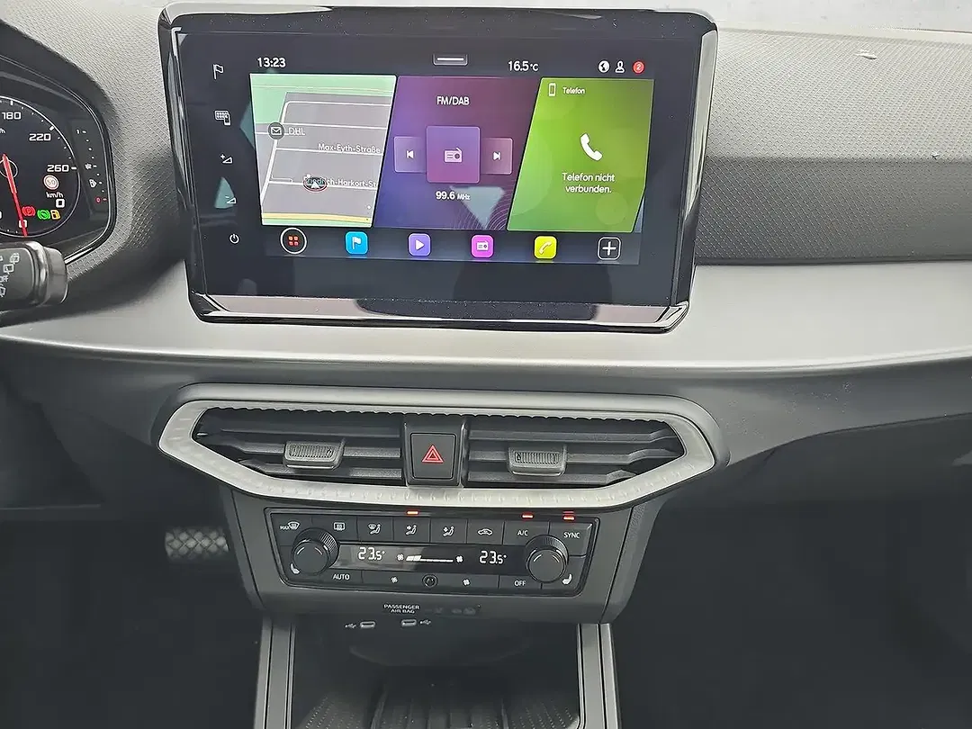 SEAT Arona 1.5 TSI DSG FR - Thumbnail 12