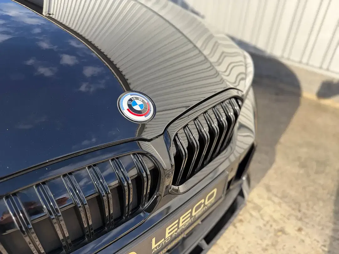 BMW 330 PHEV xDrive M Sport Touring - Thumbnail 9