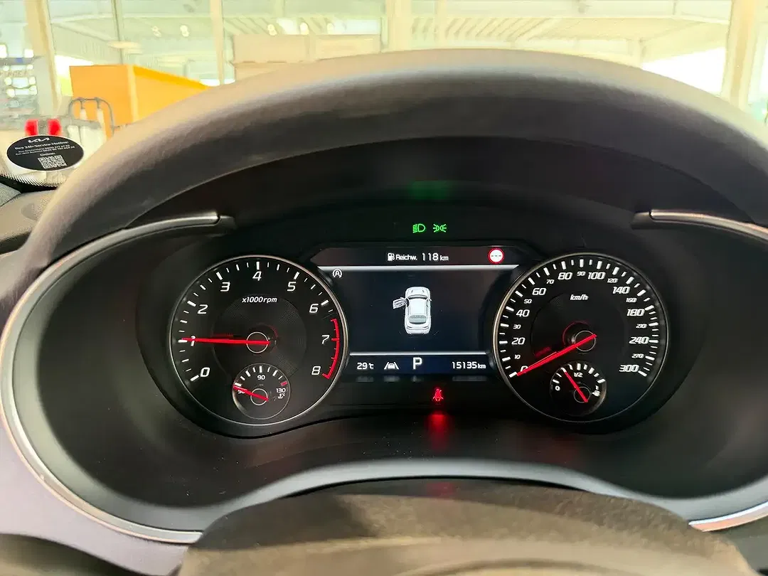 Kia Stinger 3.3 GT Limited Edition - Thumbnail 13