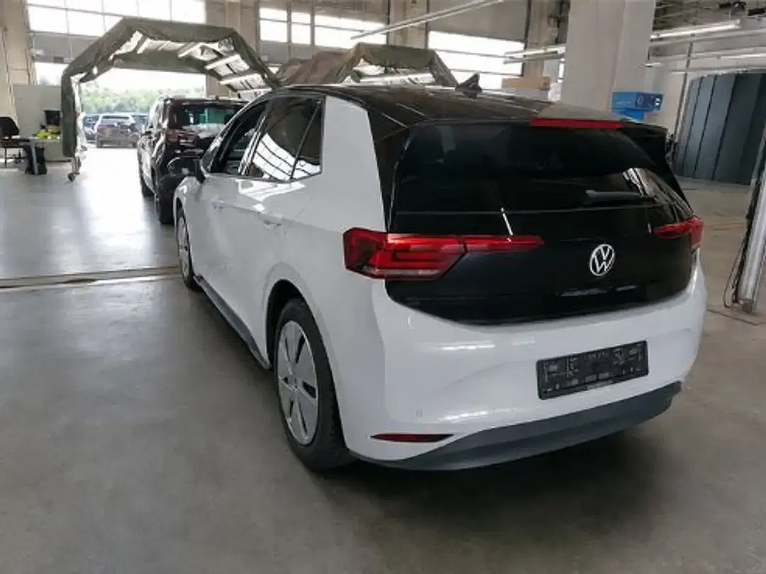 Volkswagen ID.3 Pro - Thumbnail 4