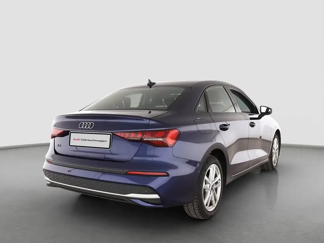 Audi A3 35 TFSI S tronic - Thumbnail 2