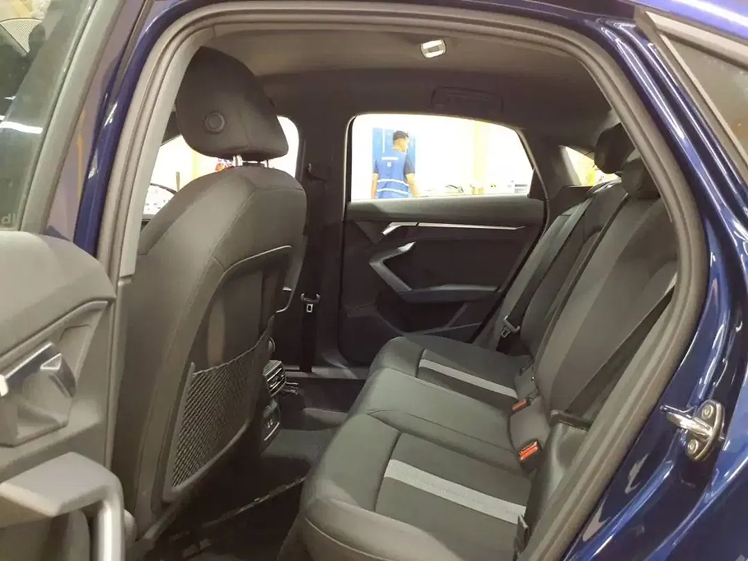 Audi A3 35 TFSI S tronic - Thumbnail 6