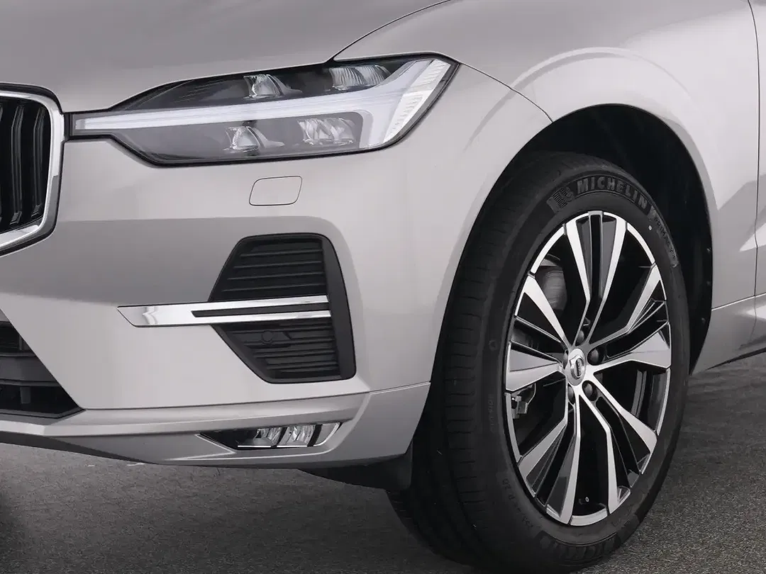 Volvo XC60 B4 Core - Thumbnail 8