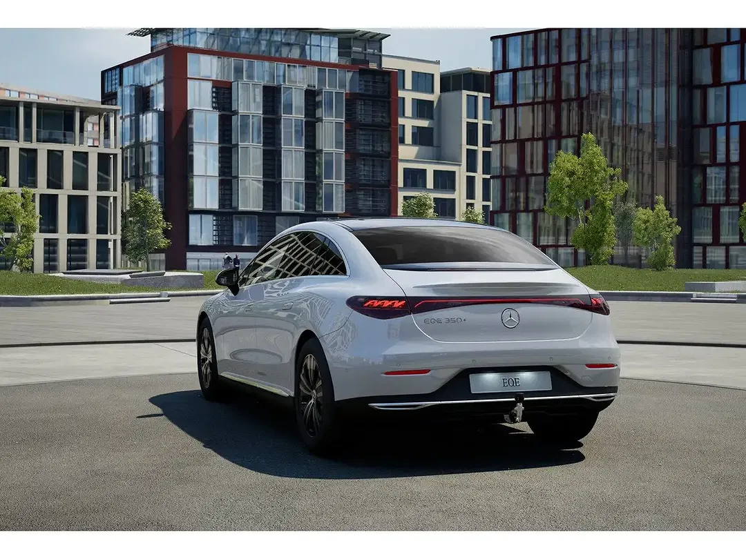 Mercedes-Benz EQE 350 EQ - Thumbnail 5