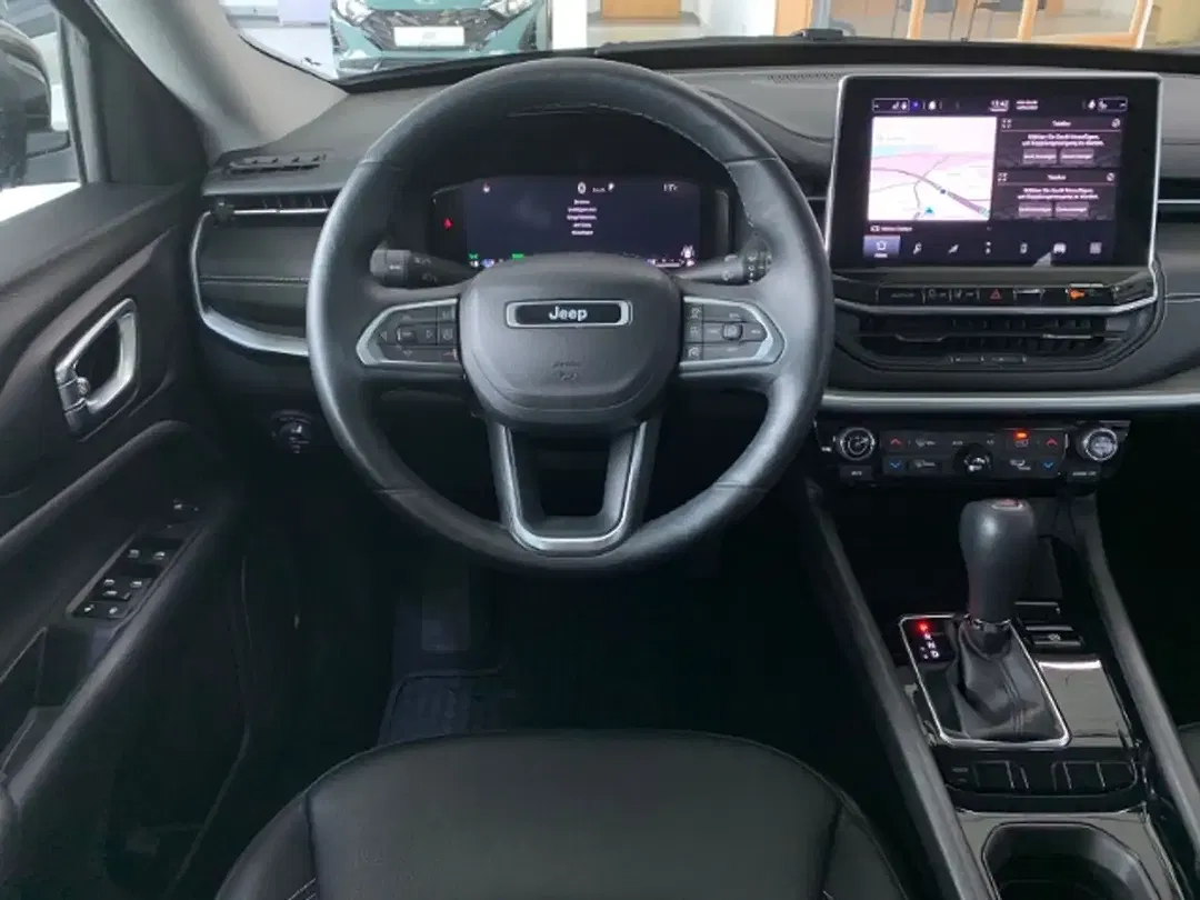 Jeep Compass MHEV Limited - Thumbnail 11