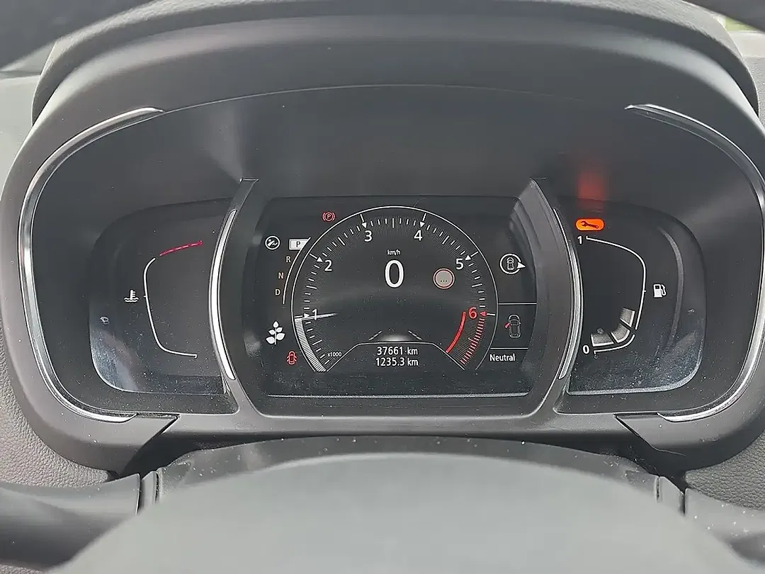 Renault Scenic TCe EDC Techno - foto 15